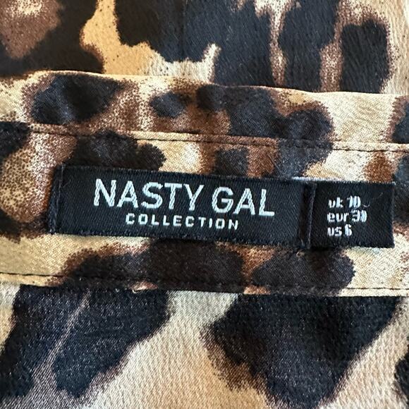 Nasty Gal Cheetah Print Button Up Blouse Size 6 - Picture 6 of 7